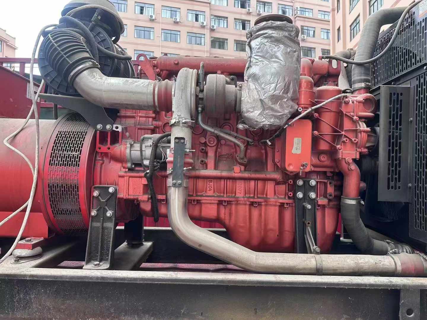 桦南如何选择适合 600kW 柴油发电机组的过载保护器？